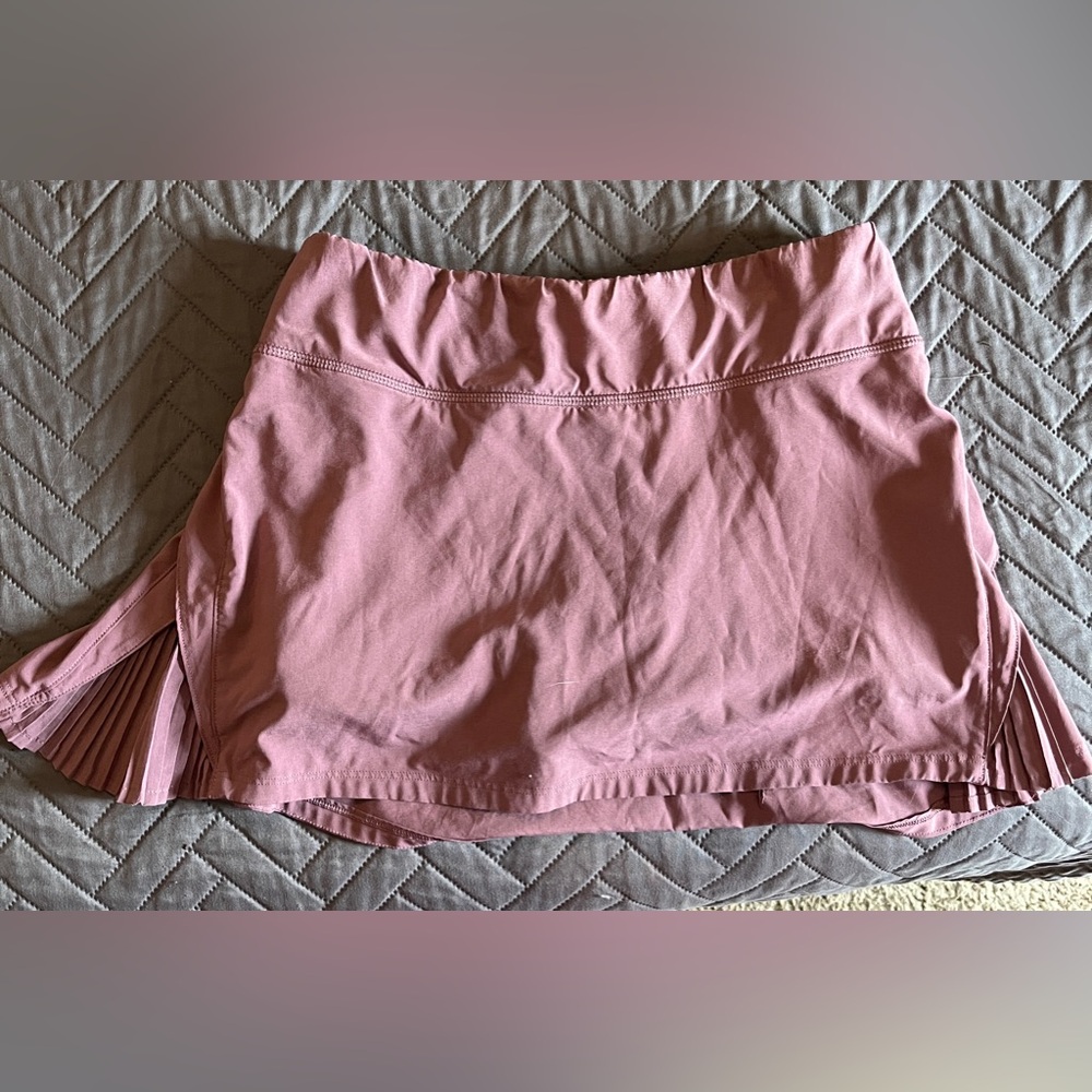 Lululemon Play off the Pleats Skirt - Picture 2 of 4